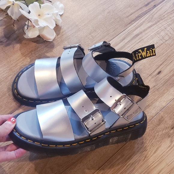 Dr. Martens Gryphon Gladiator Sandal NEW - Picture 5 of 9